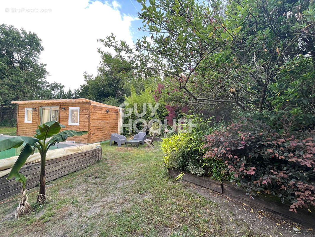 Maison à PARENTIS-EN-BORN