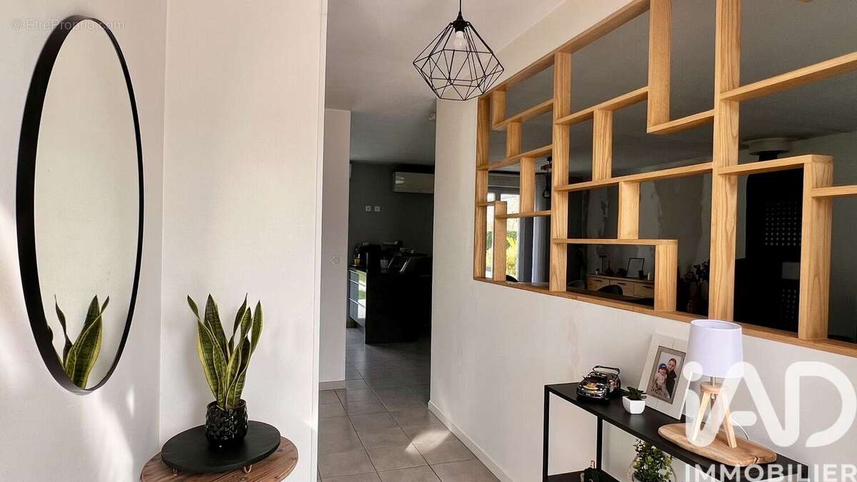 Photo 2 - Maison à BOISSY-LE-CHATEL