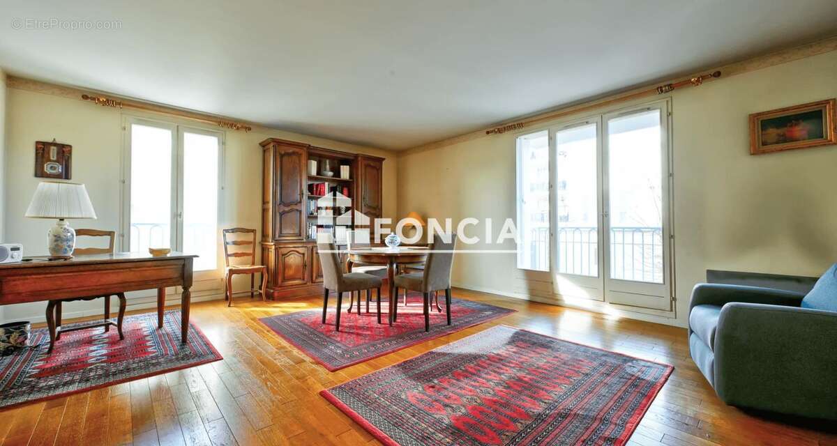 Appartement à MANTES-LA-JOLIE
