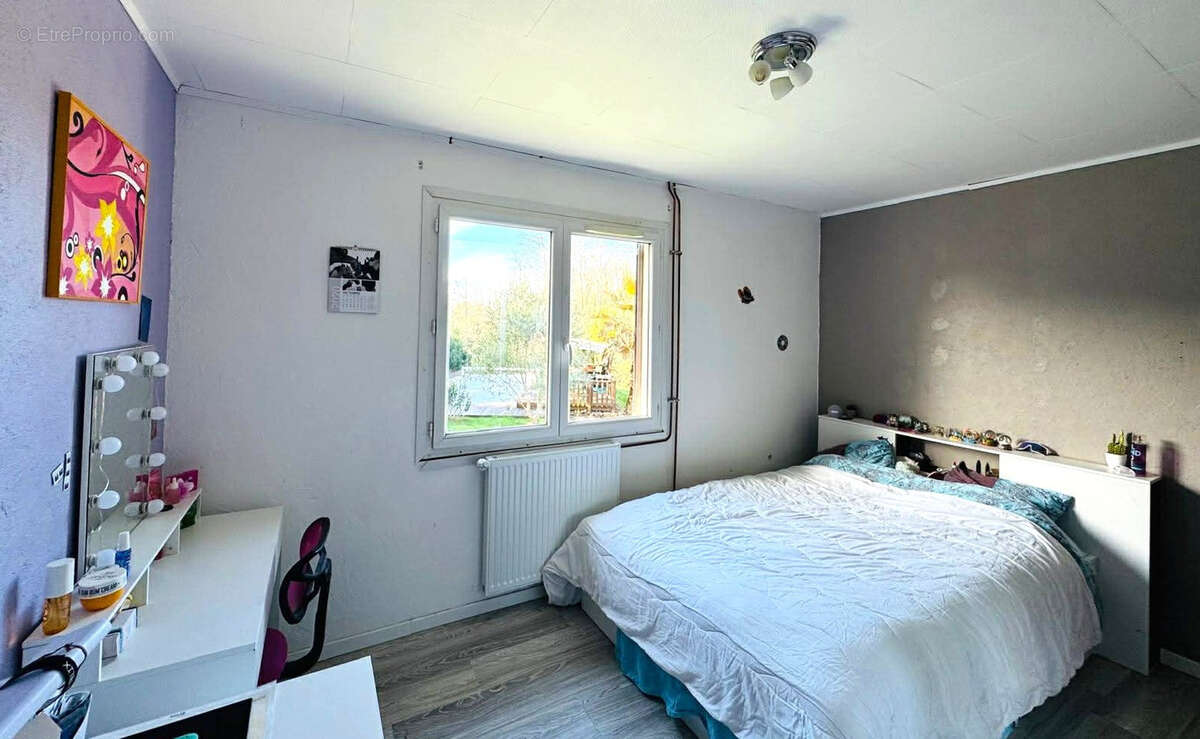 Maison à JOSSE