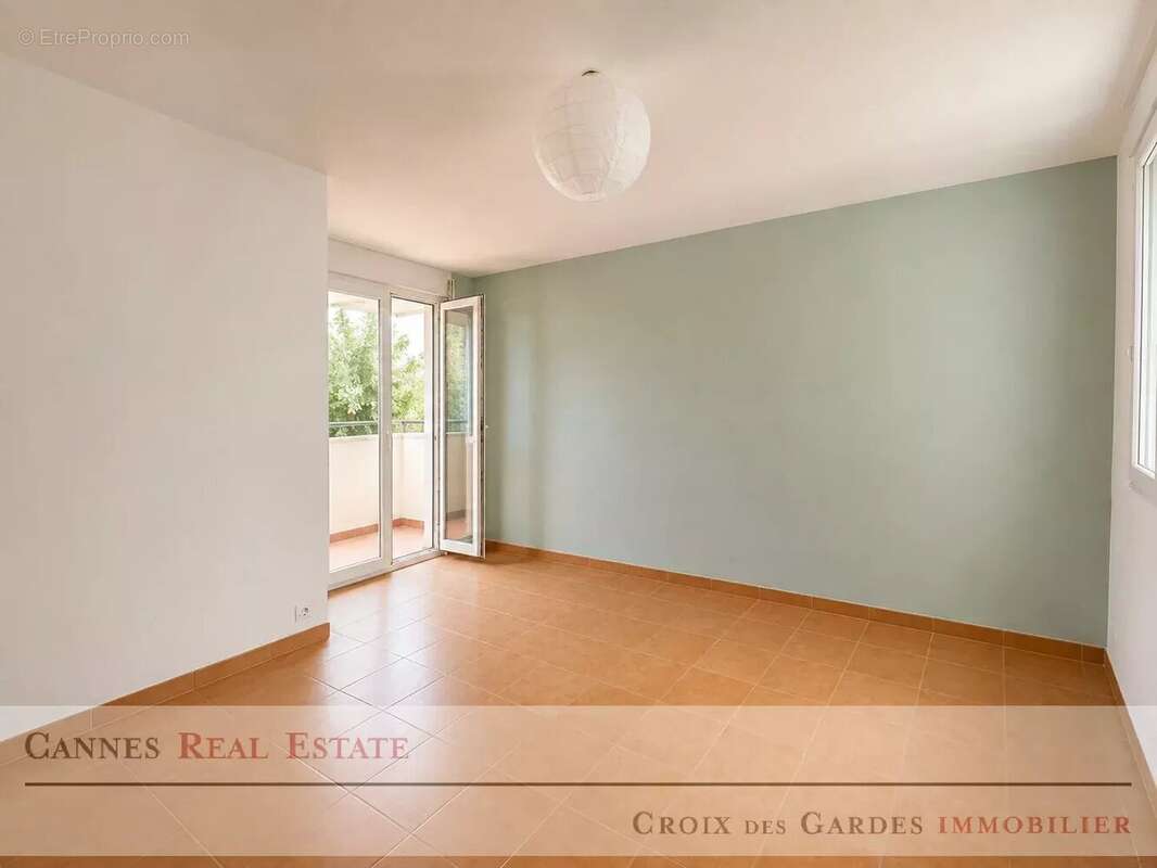 CANNES – Maison de ville de charme à deux pas du centre-ville - photo 4
