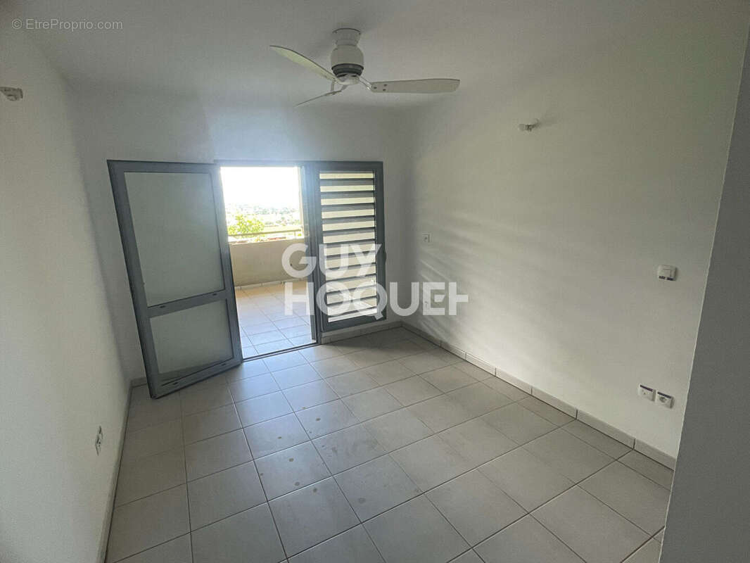 Appartement à SAINTE-MARIE