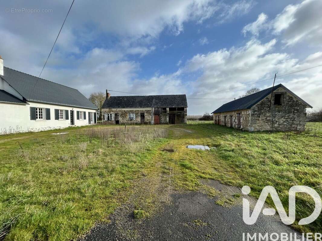 Photo 3 - Maison à VERNOIL