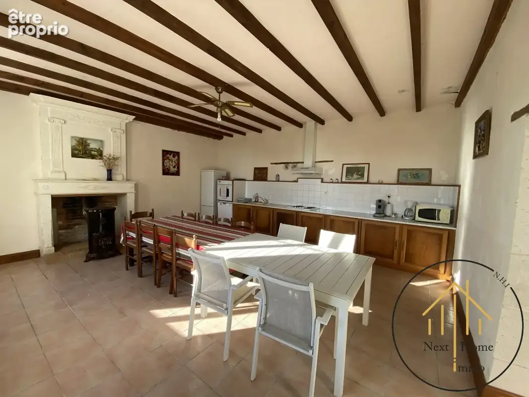 Maison 14 pièces 357 m² à vendre à Saint-Martial (16190) - photo 5