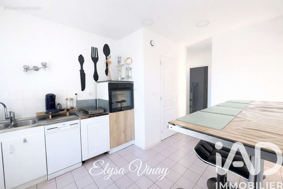 Photo 4 - Maison à LONGNES