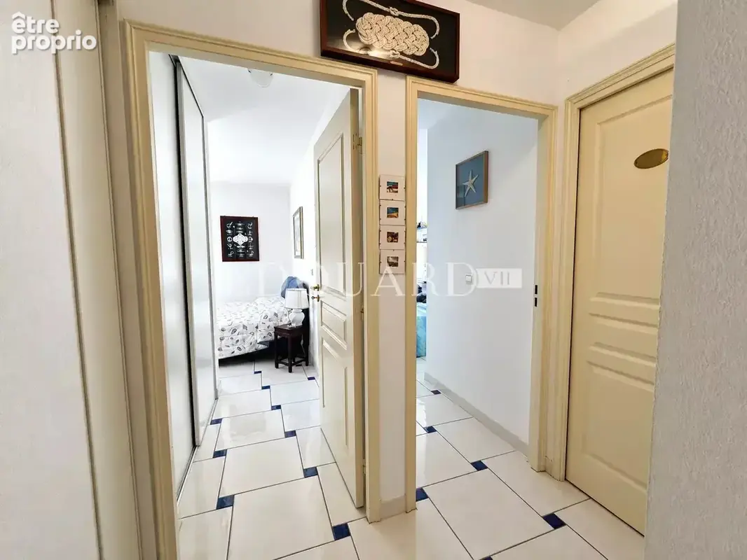 En exclusivité trois pièces à vendre avec terrasse, belle vue dégagée et garage - photo 16