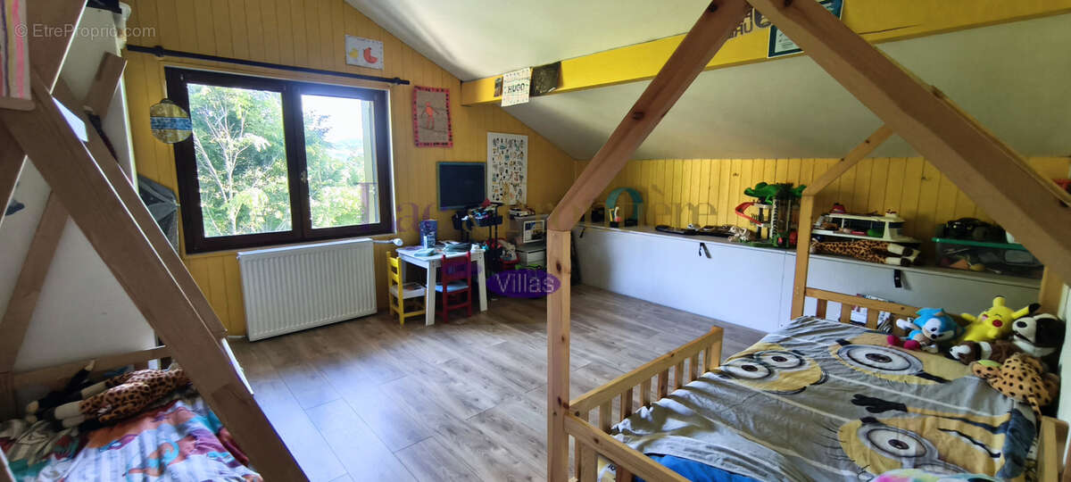 Maison à VIUZ-EN-SALLAZ