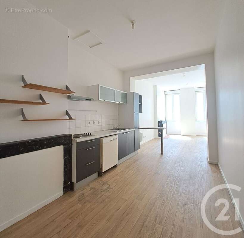 Appartement à BORDEAUX