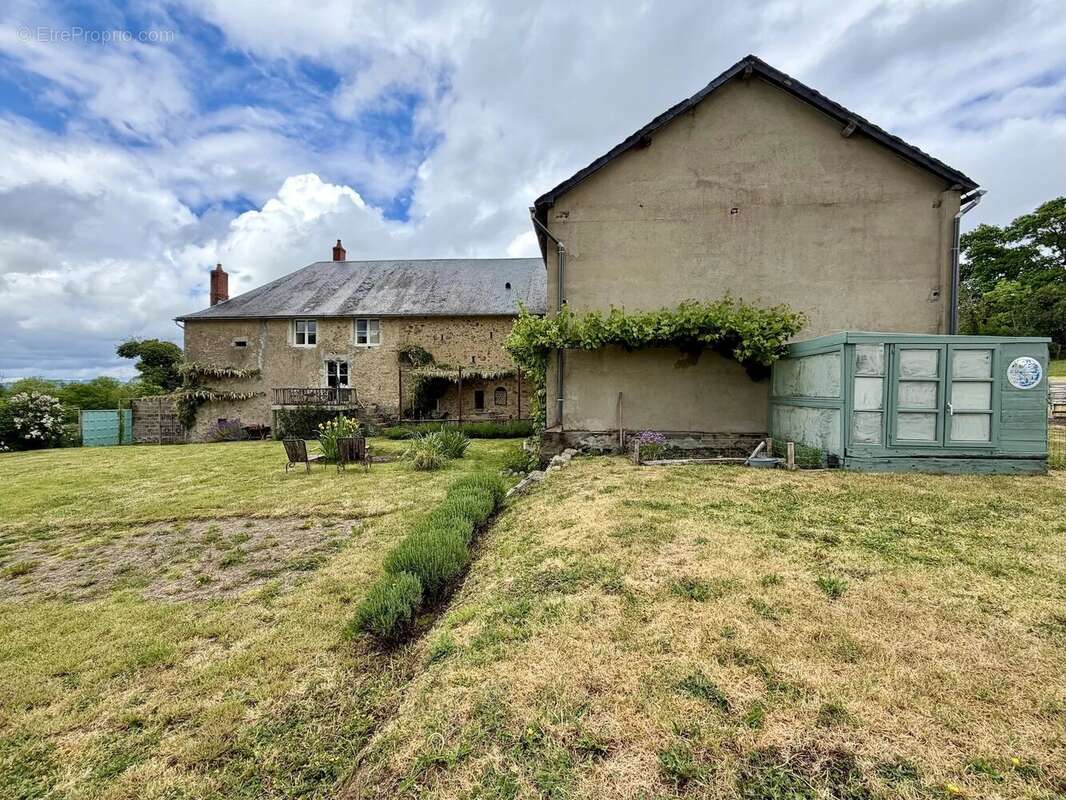 Maison à CHATEAU-CHINON(CAMPAGNE)