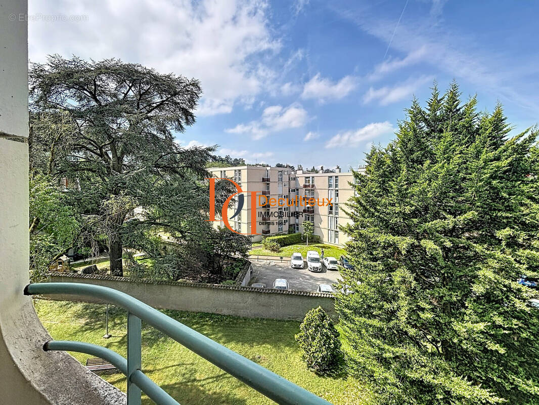 Appartement à LYON-9E