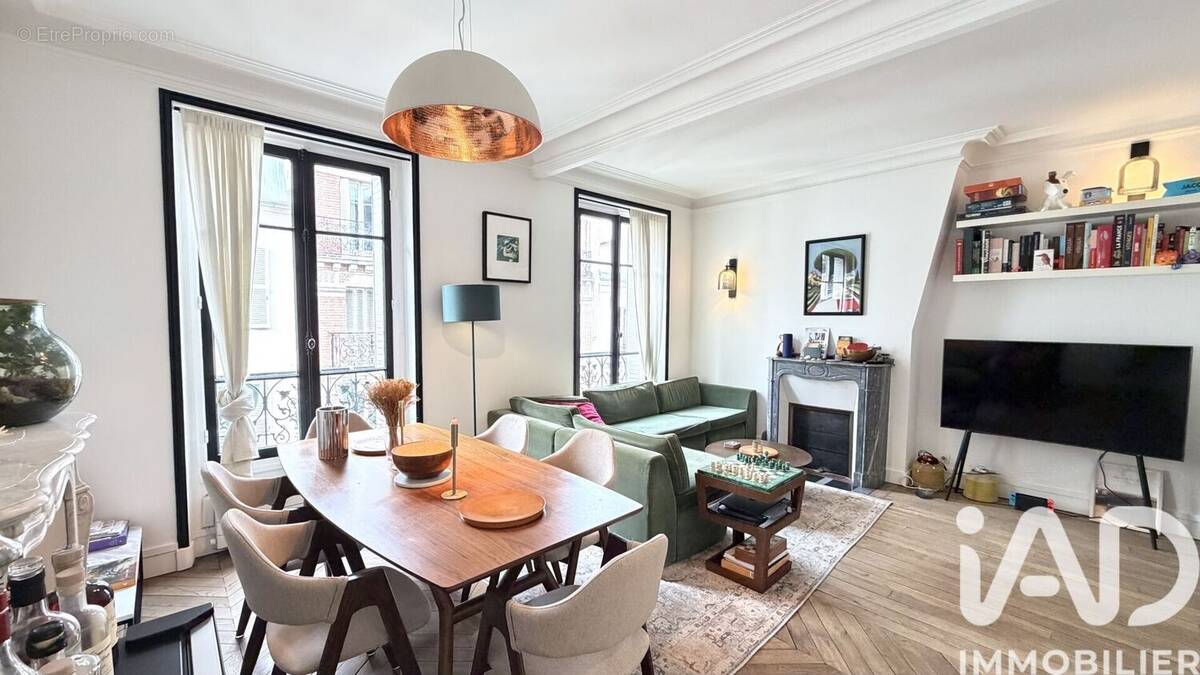 Photo 1 - Appartement à PARIS-17E