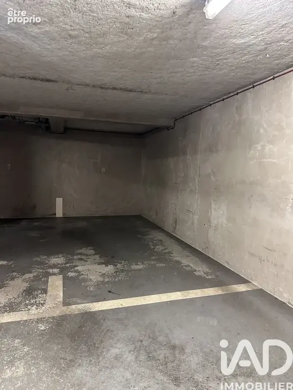 Photo 1 - Parking à ASNIERES-SUR-SEINE