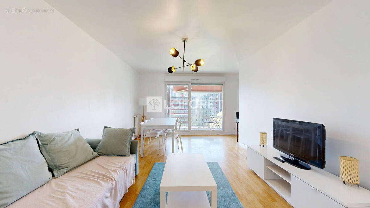 Appartement à NANTERRE