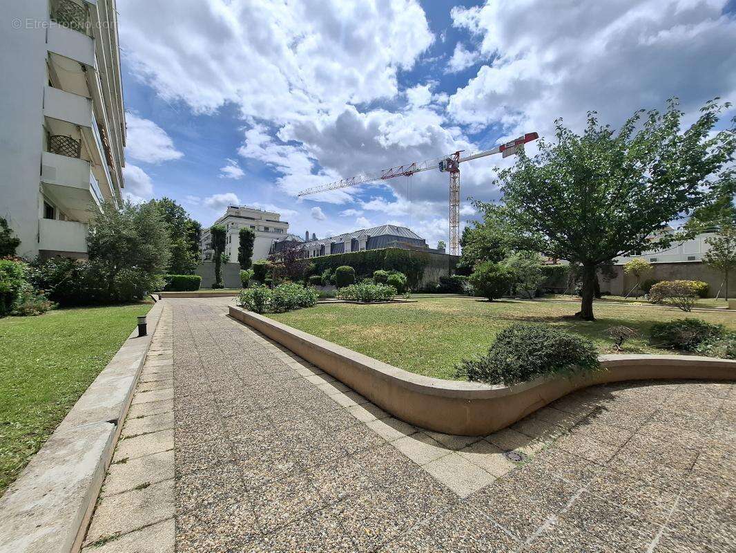 Appartement à BOULOGNE-BILLANCOURT