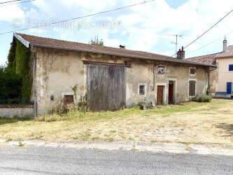 A saisir !!! Maison de village à rénover - photo 3