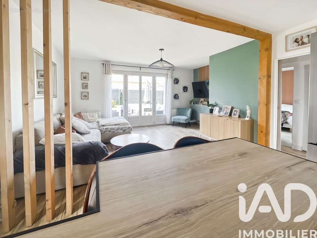 Photo 8 - Maison à MONTFERMEIL