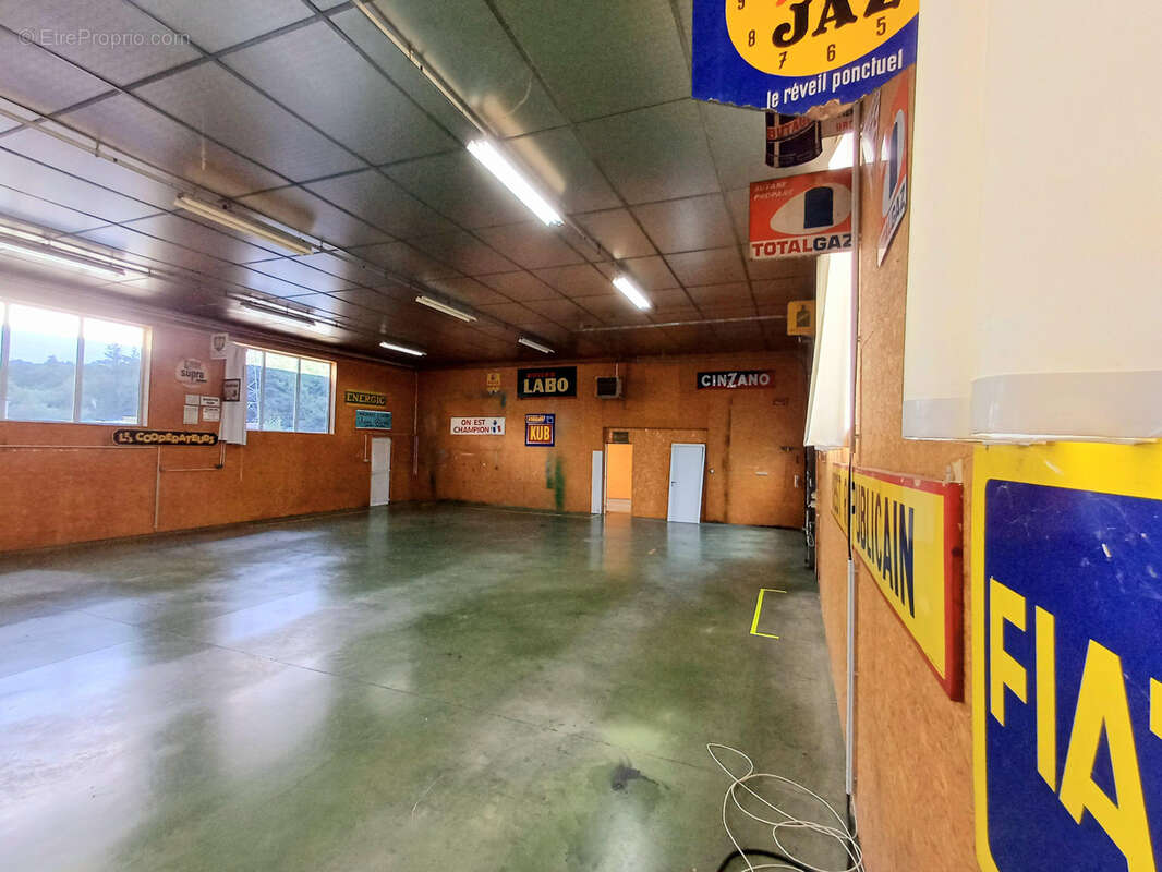 Secteur Belfort Local d’activité de 480 m2 avec parking - photo 5