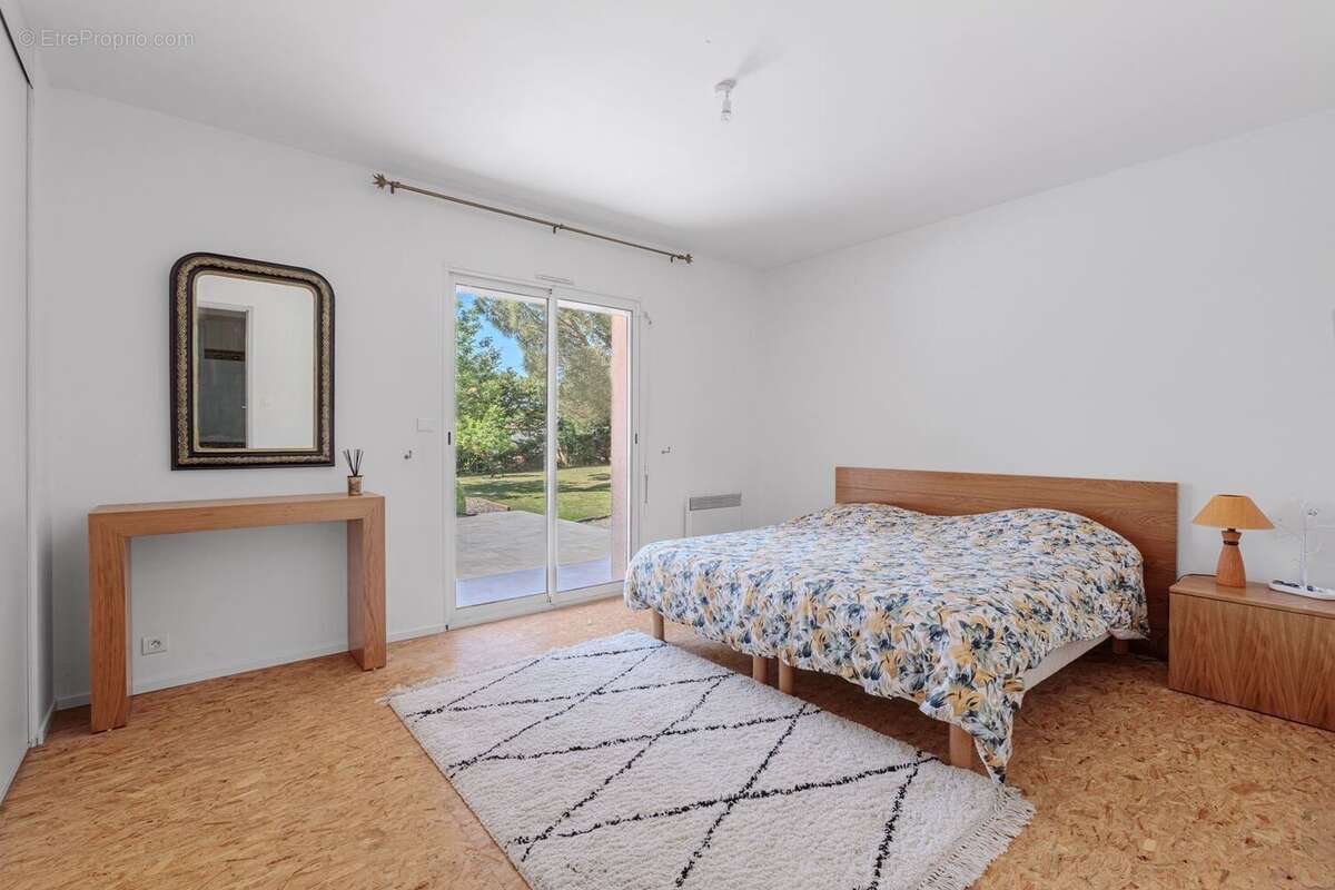 Maison à LASSERRE