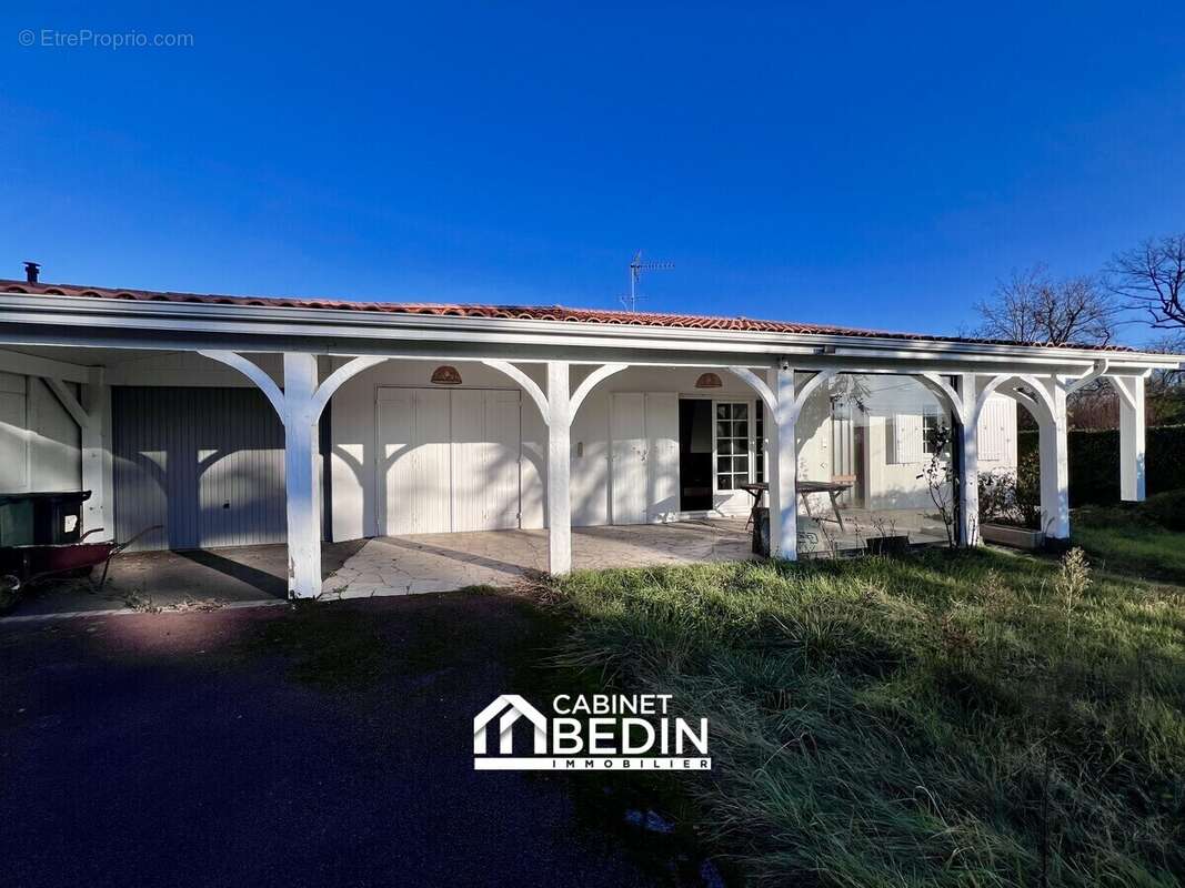 Maison à SAINTE-EULALIE