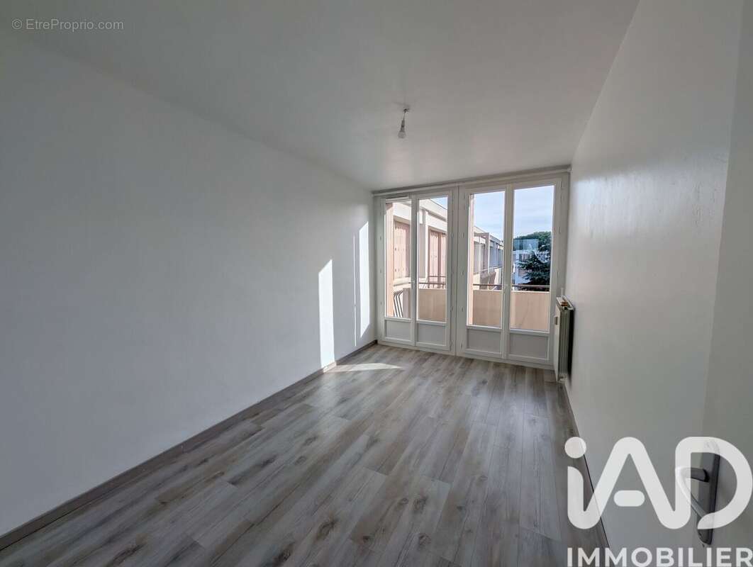 Appartement 61 m² à Avignon  - photo 6