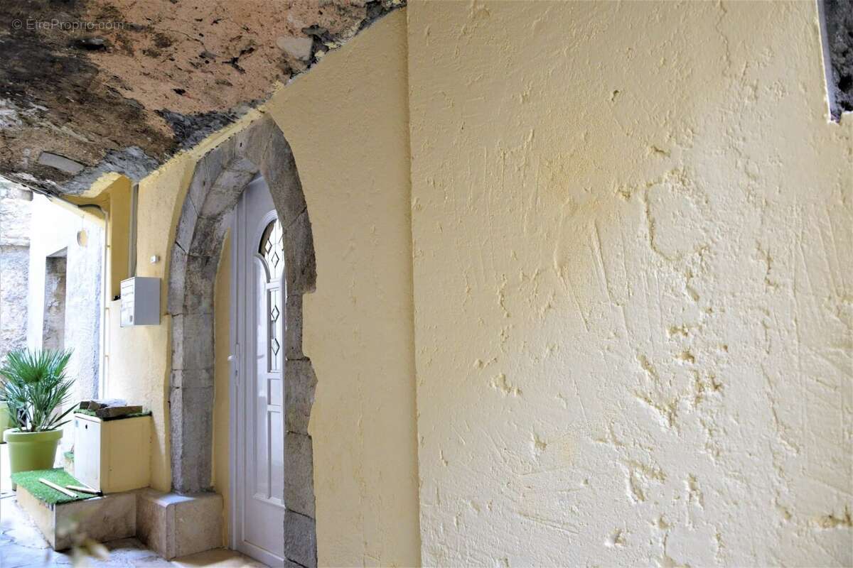 Appartement à LEVENS