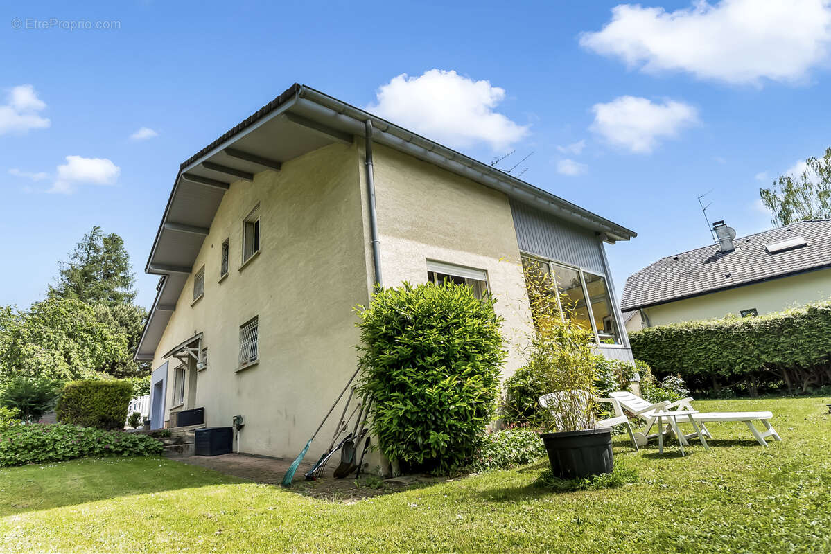 Découvrez cette belle maison à Reignier Ésery - Chez NG IMMO - photo 4