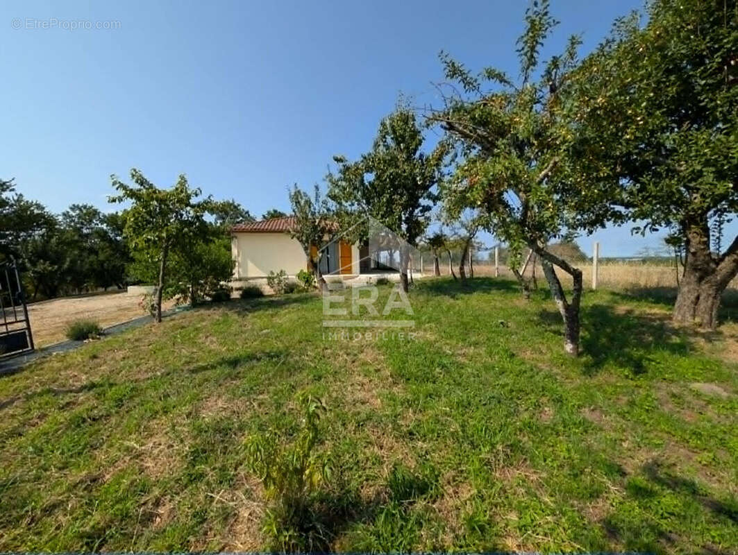 Maison 116m² à Saint Michel de Rivière - photo 13