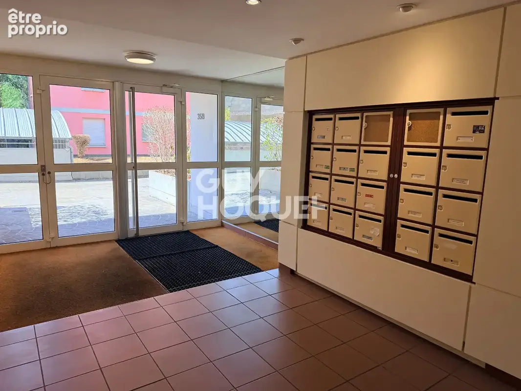 Appartement 3 pièces - 65 m² - Terrasse - Garage - Cave - Besançon Saint-Claude - photo 9
