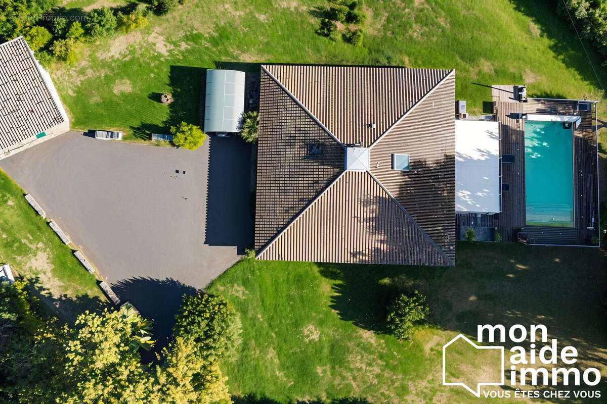 Maison à CARIGNAN-DE-BORDEAUX