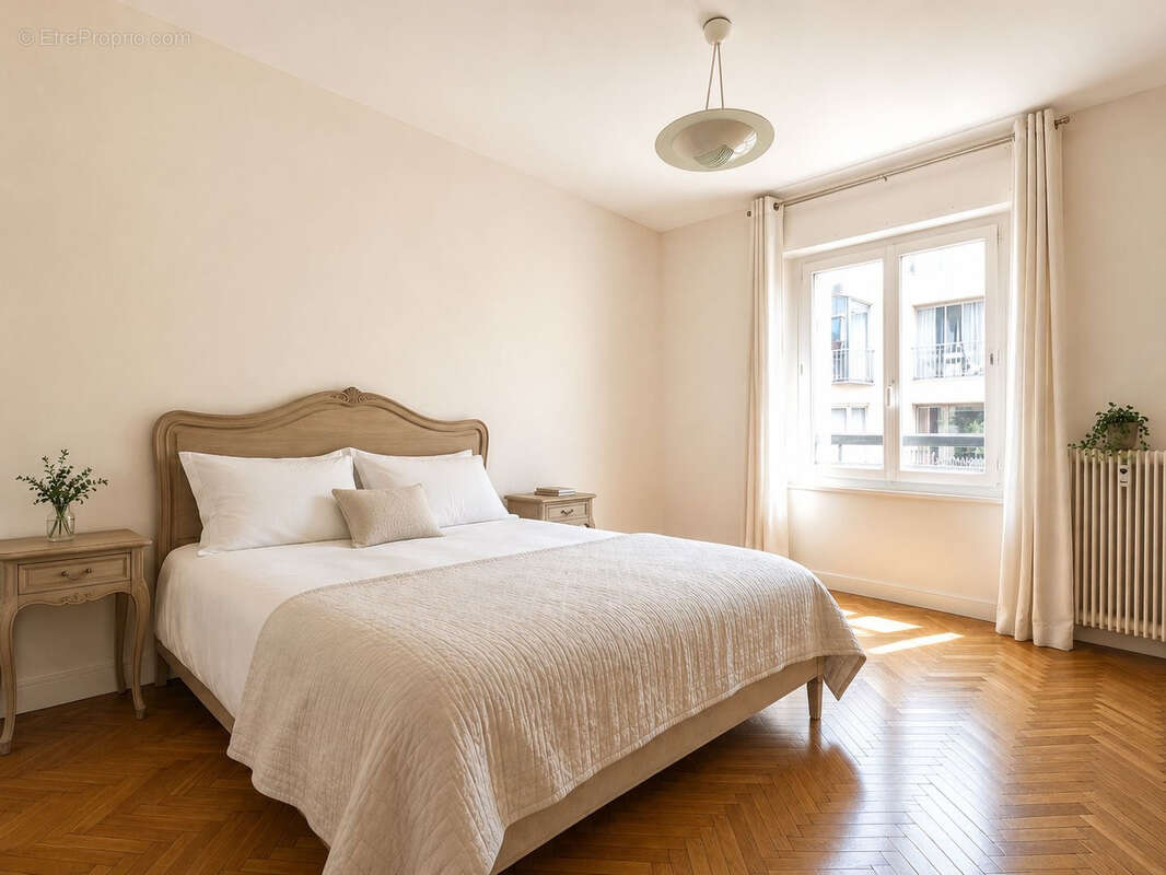 Appartement à MARSEILLE-5E