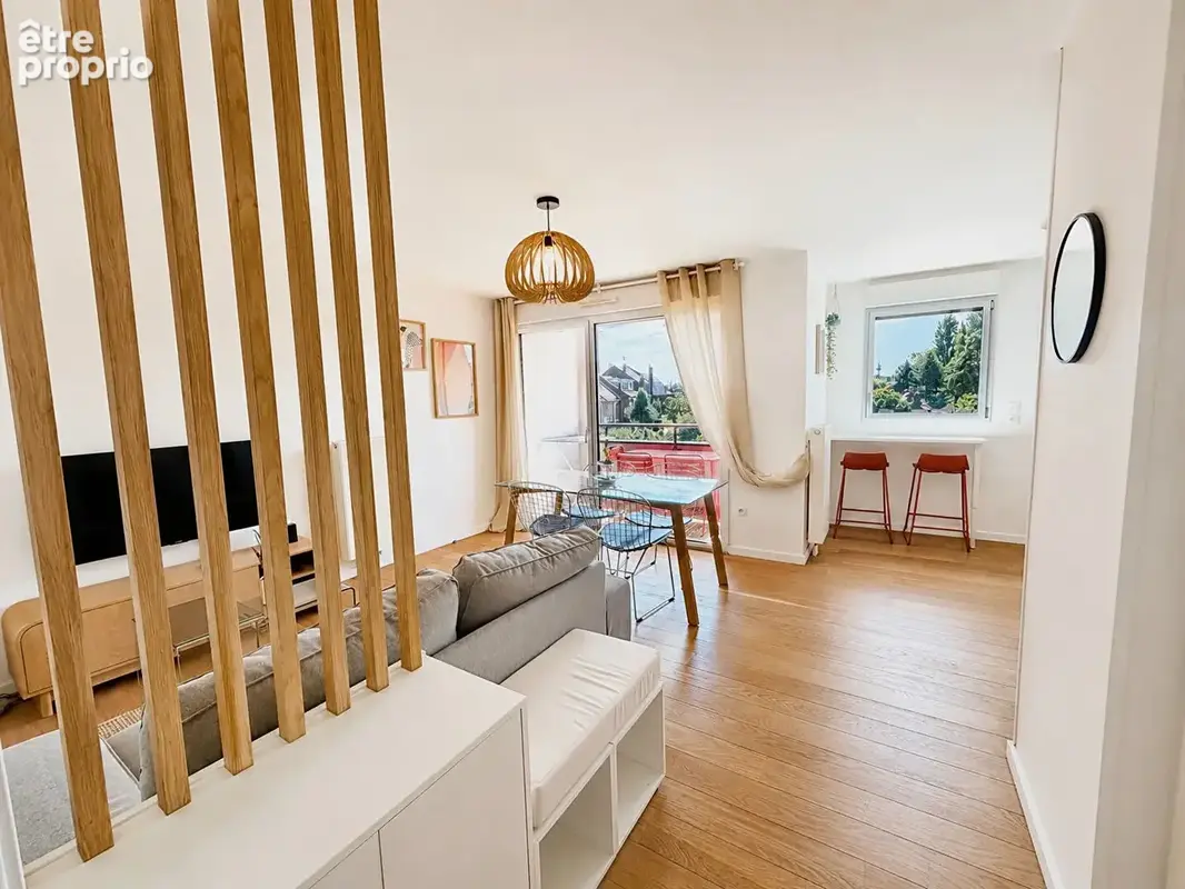 Appartement 3 pièces meublé avec 2 terrasses, parking et ascenseur ? Croisé-Laroche - photo 2