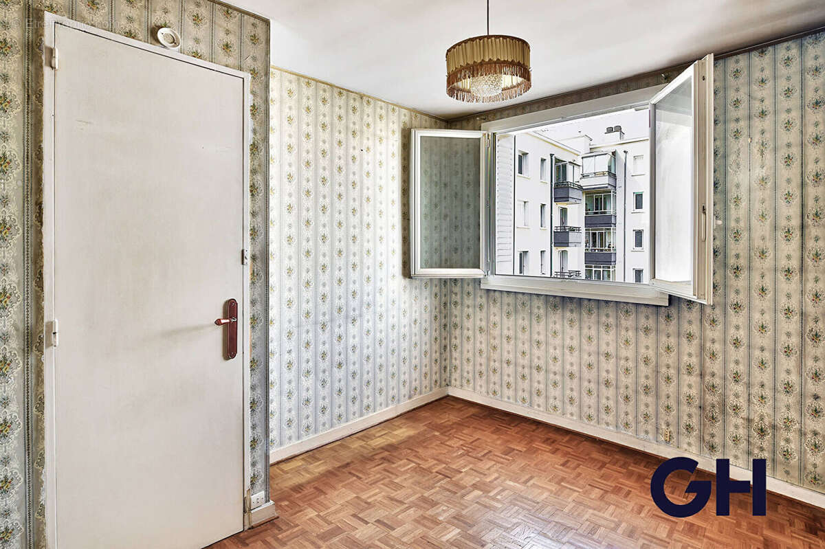 Appartement à LYON-8E