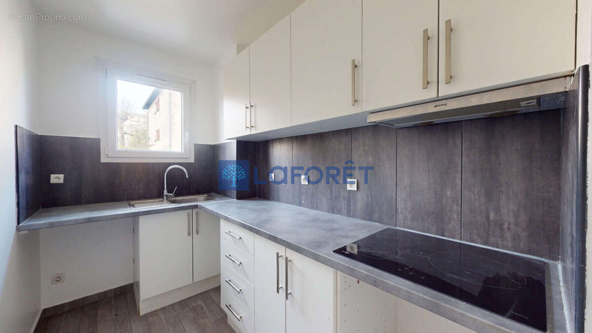 Appartement à ATHIS-MONS