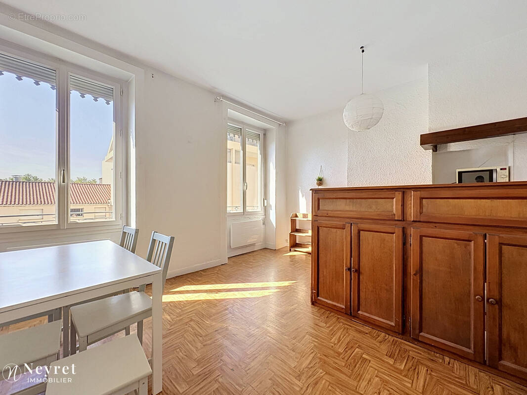 Appartement à LYON-7E