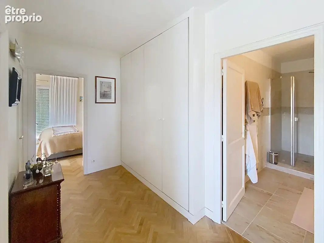 APPARTEMENT D EXCEPTION  DUPLEX 5 /6 pièces  avec terrasse privative de 27m² et jardin privatif - photo 8