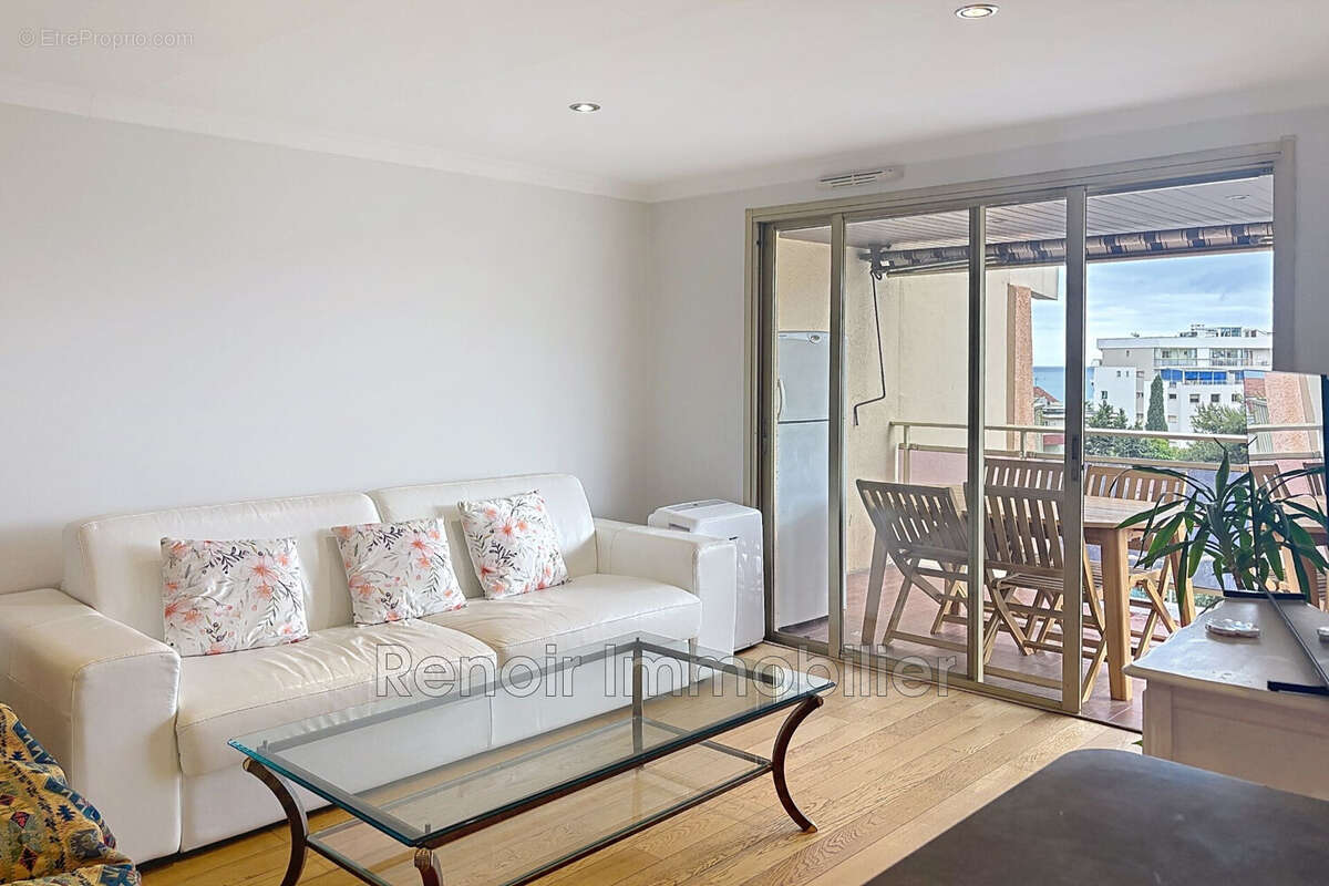 Appartement à CAGNES-SUR-MER