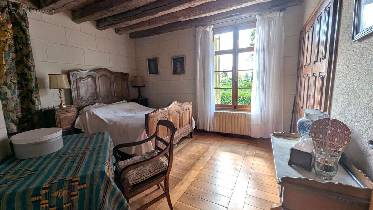 Maison à MONTRICHARD