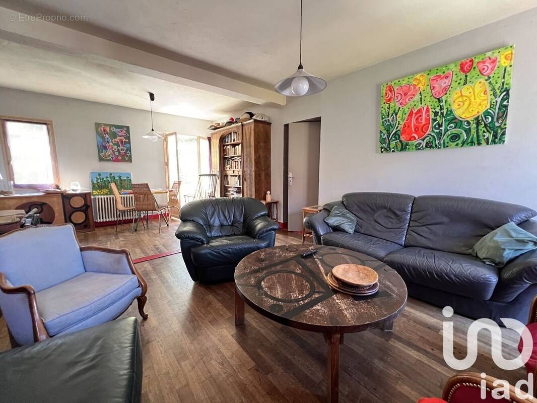 Photo 1 - Maison à THIVERVAL-GRIGNON