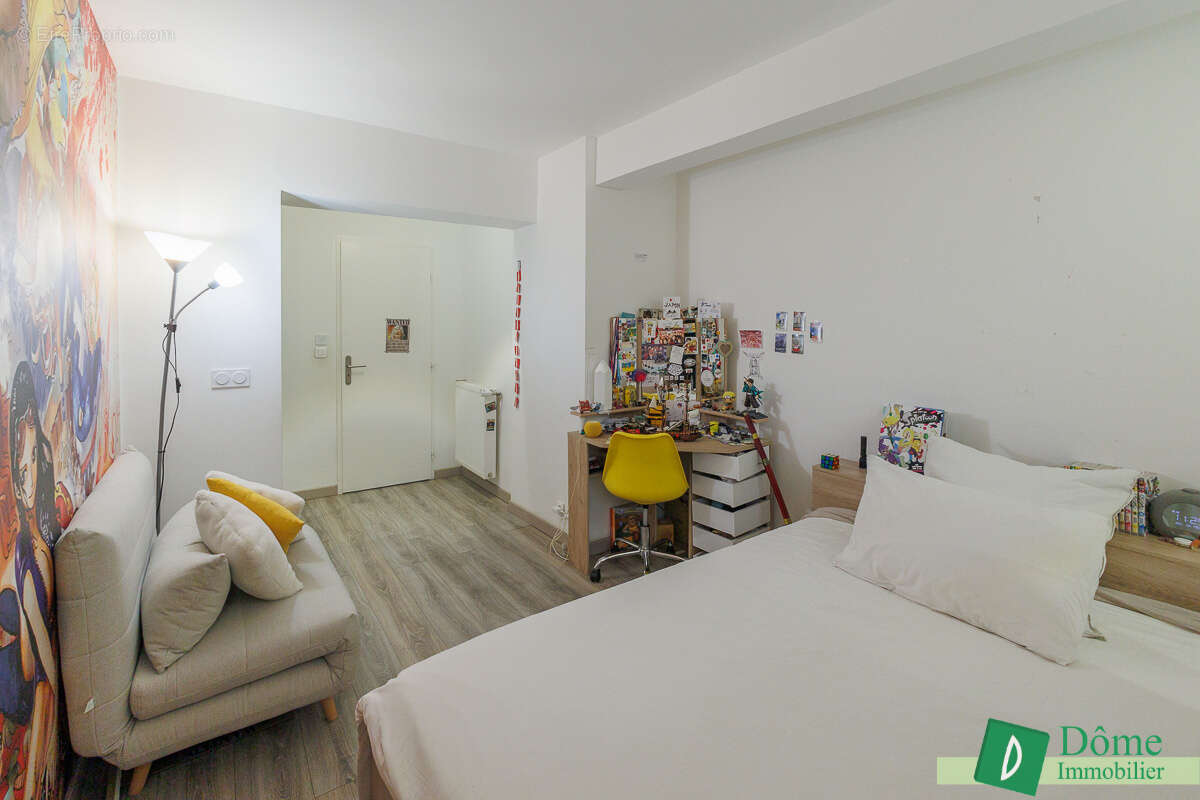 Appartement à CORENC