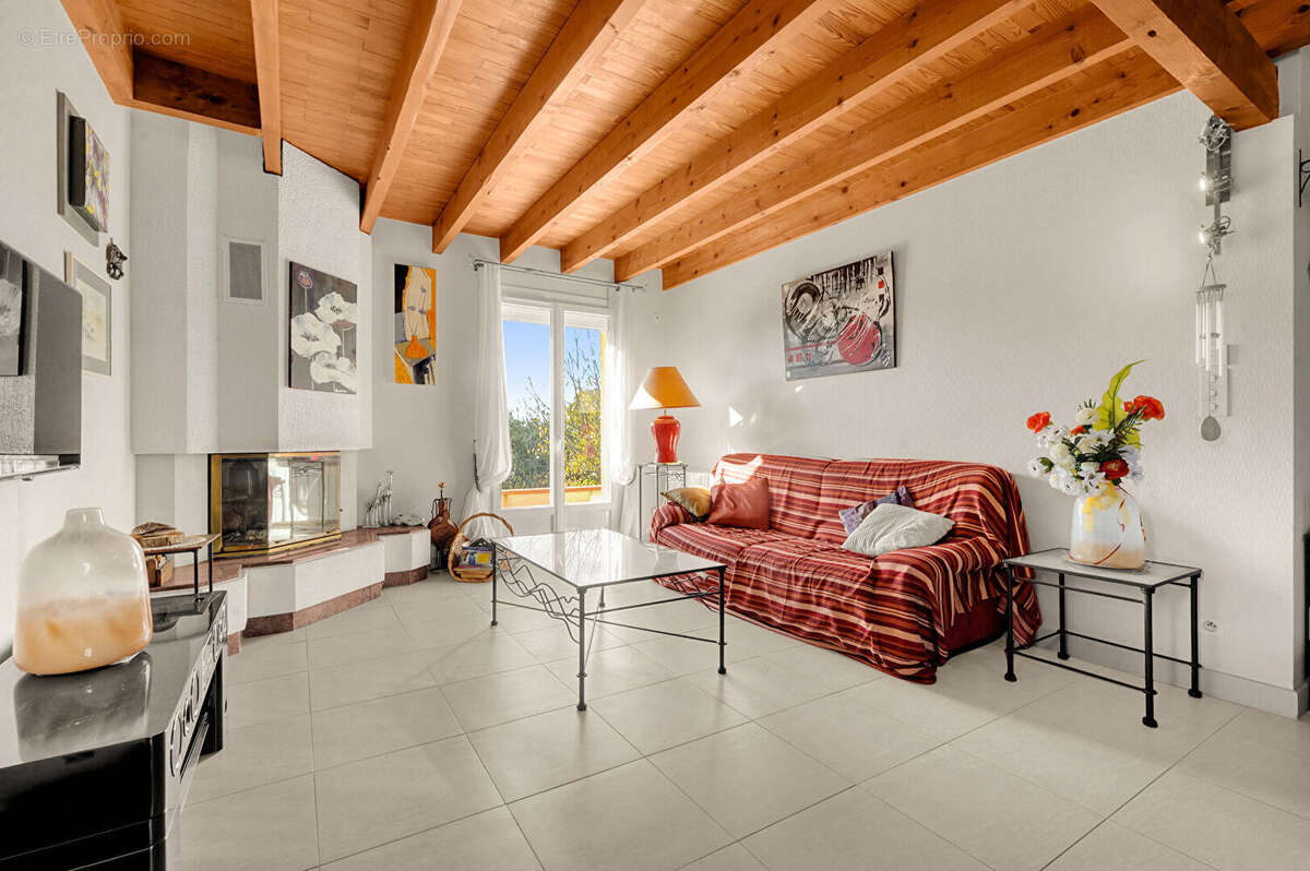 Maison à CASTELMAUROU