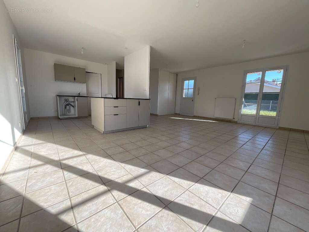 Maison à SAINT-GALMIER