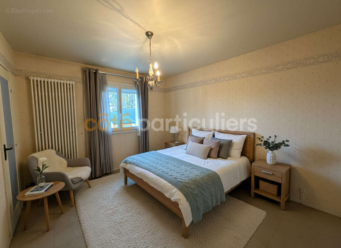 Maison à SAINT-SEBASTIEN-DE-MORSENT