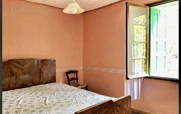 Maison à SALVEZINES