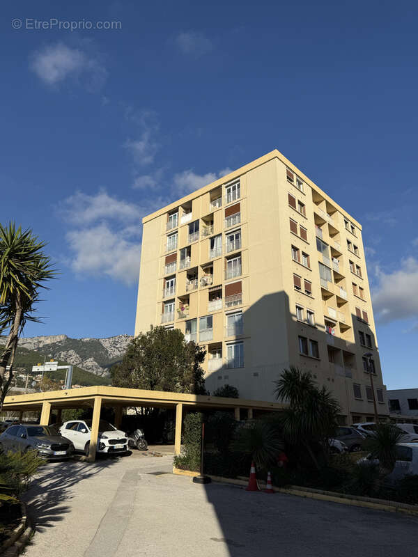 Appartement à LA VALETTE-DU-VAR