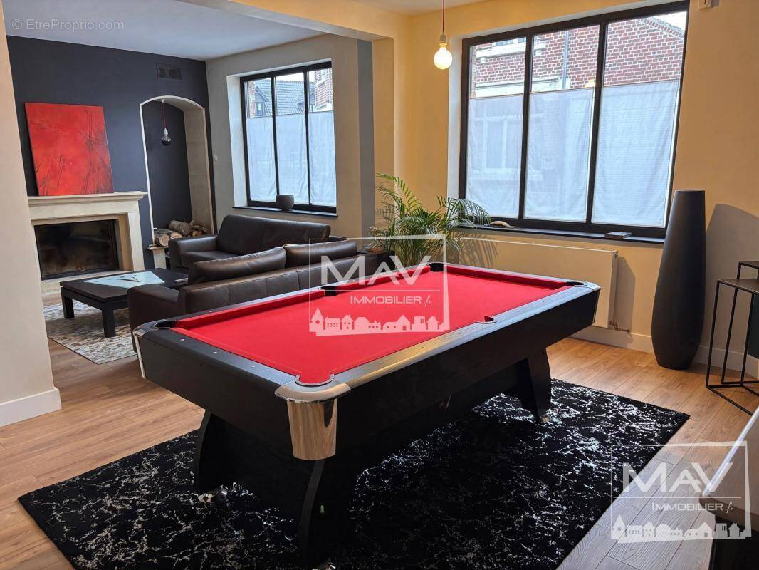 Maison à ENNETIERES-EN-WEPPES