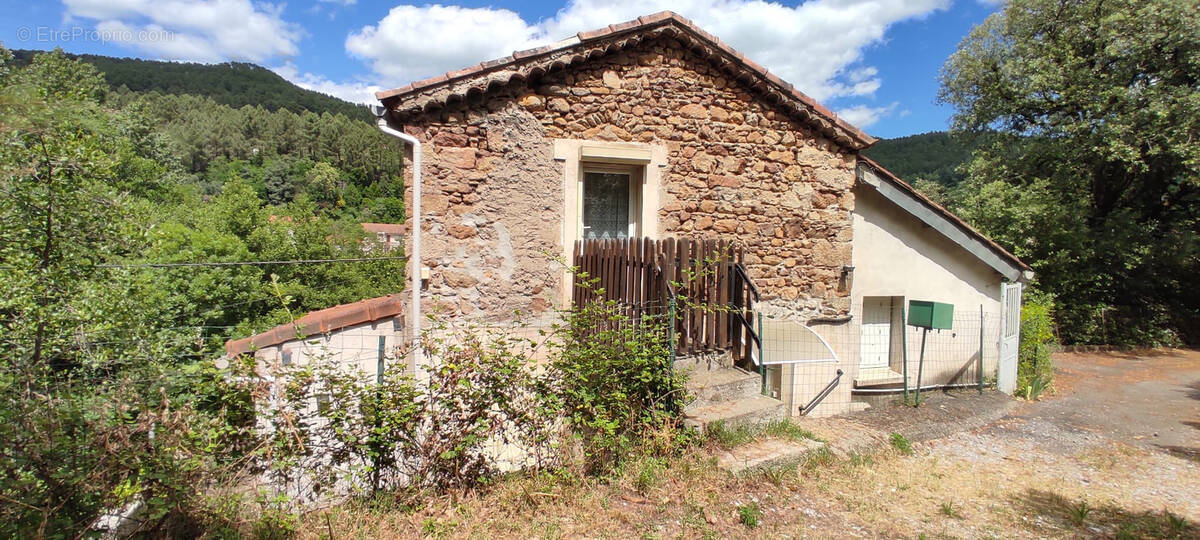 Maison à BRANOUX-LES-TAILLADES