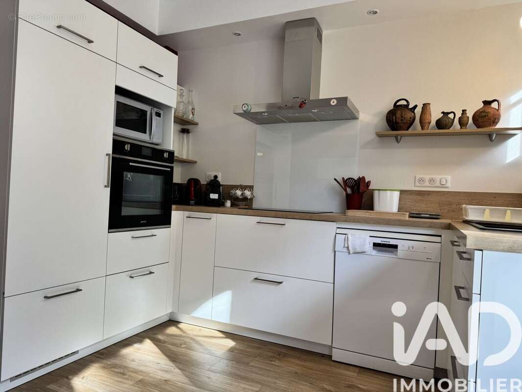 Maison 250 m² à Latronquiere  - photo 4