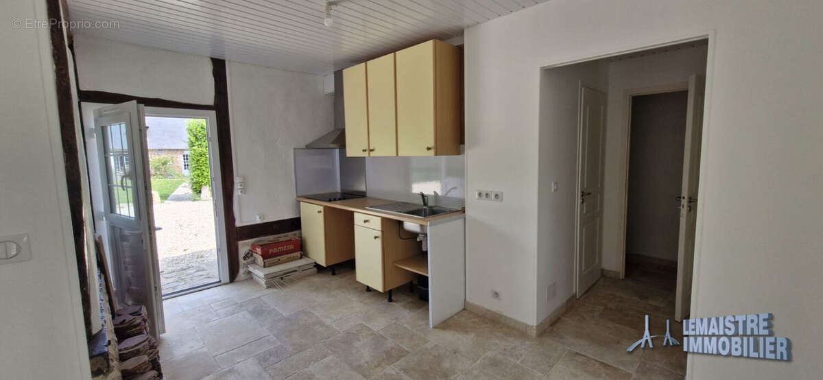 Maison à CANY-BARVILLE