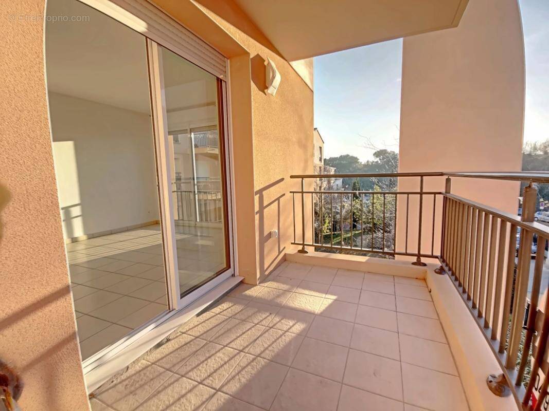 Appartement à JUVIGNAC