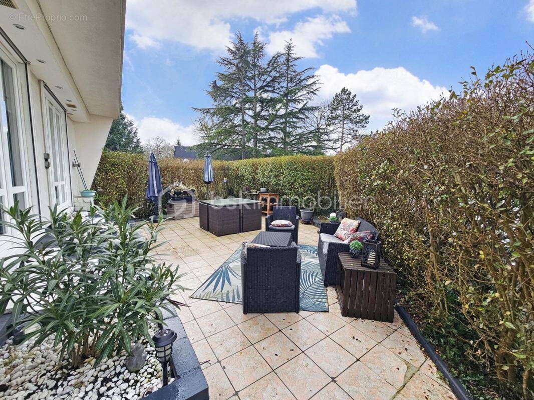 Appartement à COUBRON